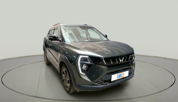 2024 Mahindra XUV 3XO AX7L 1.2 Petrol AT, Petrol, Automatic, 4,005 km, exterior