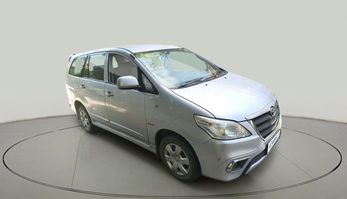 2014 Toyota Innova 2.5 GX 8 STR, Diesel, Manual, 2,03,247 km, exterior