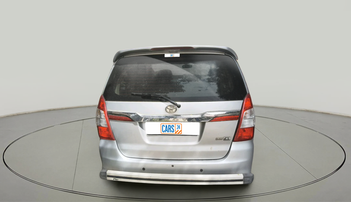 2014 Toyota Innova 2.5 GX 8 STR, Diesel, Manual, 2,03,247 km, exterior