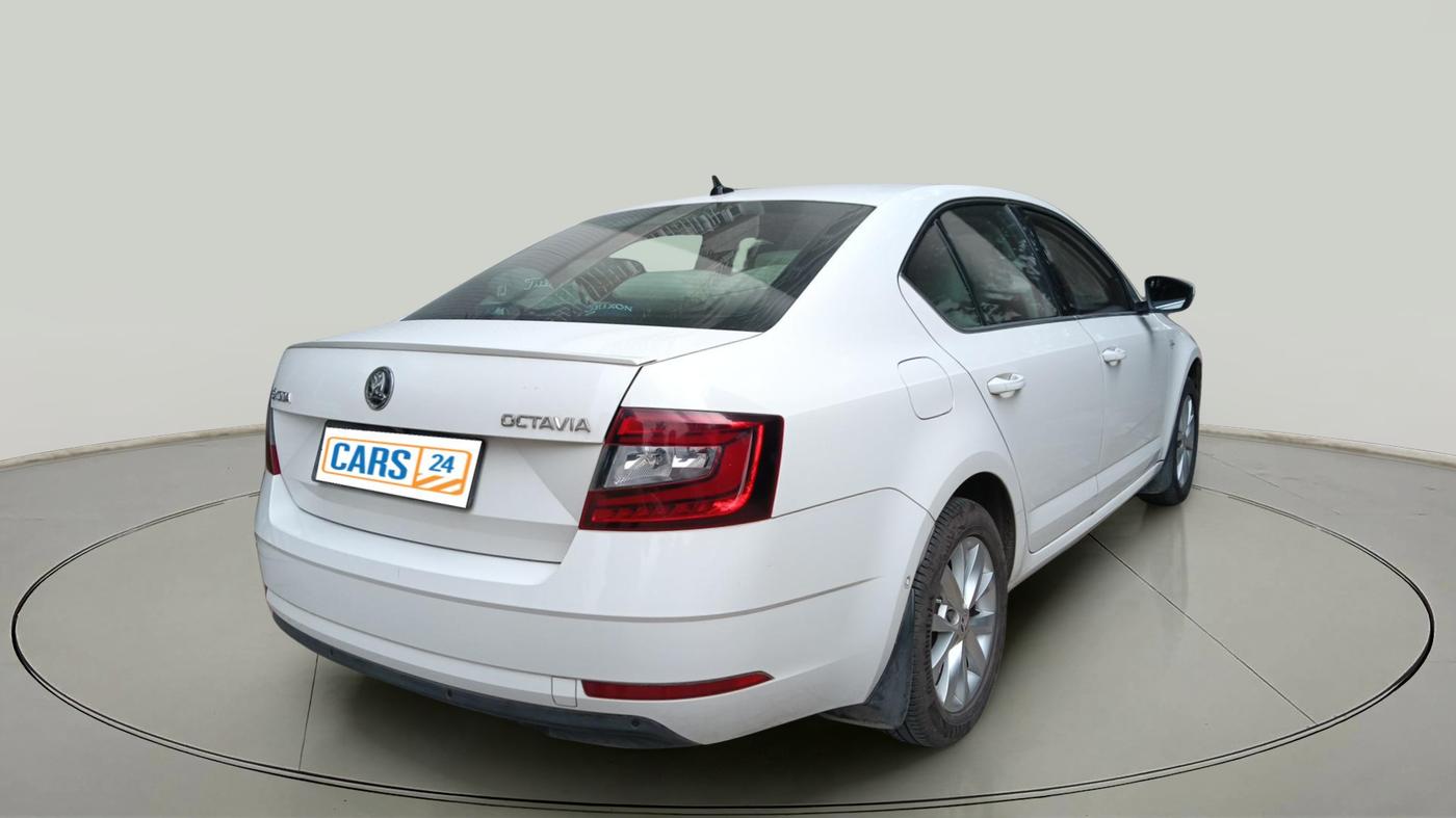 2018 Skoda Octavia L&K 1.8 TSI AT, Petrol, Automatic, 37,199 km, exterior