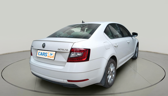 2018 Skoda Octavia L&K 1.8 TSI AT, Petrol, Automatic, 37,199 km, exterior
