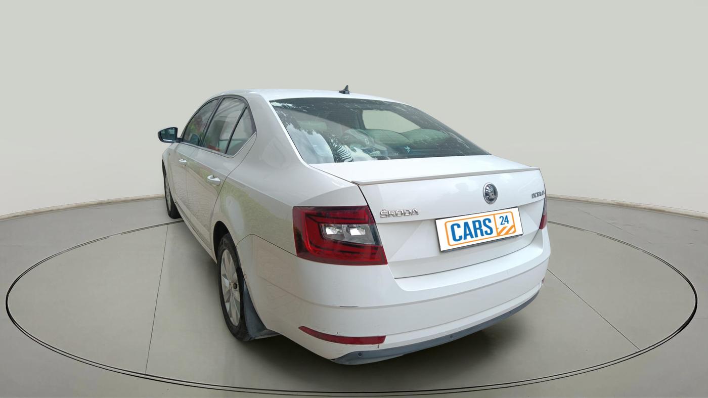 2018 Skoda Octavia L&K 1.8 TSI AT, Petrol, Automatic, 37,199 km, exterior