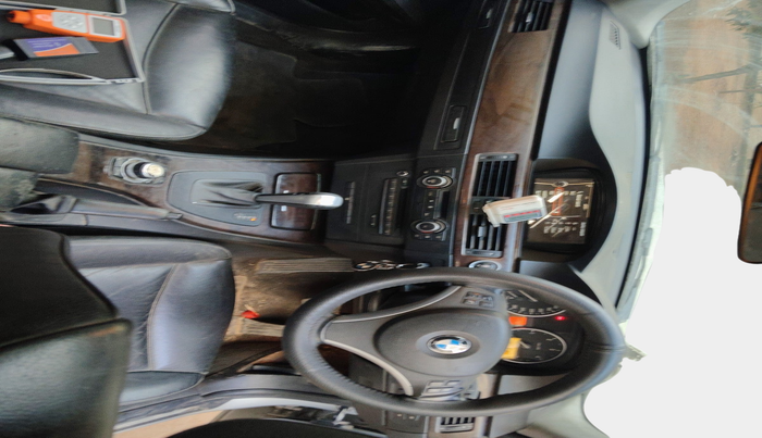 2011 BMW 3 Series 320d, Diesel, Automatic, 1,22,975 km, interior