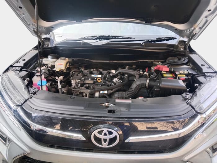 2024 Toyota URBAN CRUISER HYRYDER G HYBRID, Hybrid, Automatic, 8,000 km, exterior
