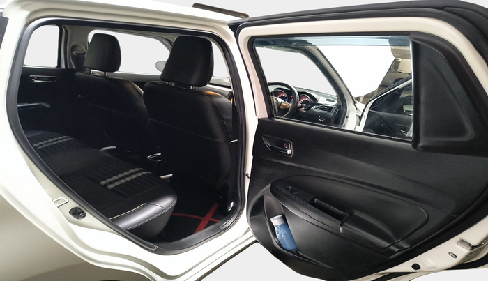 2023 Maruti Swift ZXI, Petrol, Manual, 12,699 km, interior