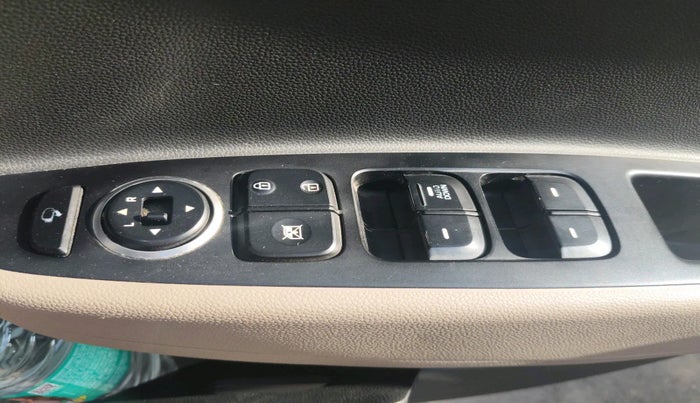 2014 Hyundai Xcent S 1.1 CRDI, Diesel, Manual, 70,557 km, interior