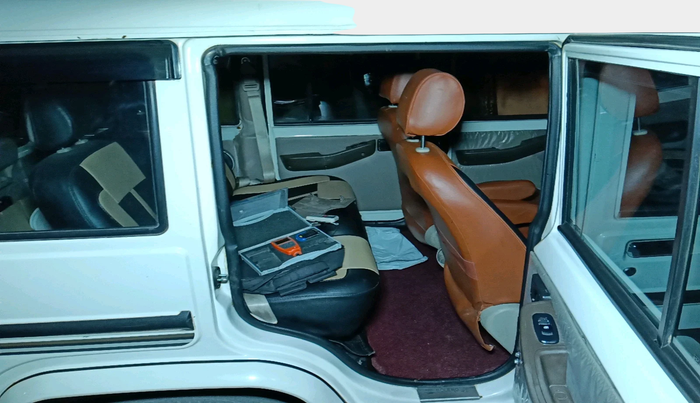 2020 Mahindra Bolero B6 (O), Diesel, Manual, 1,38,905 km, interior