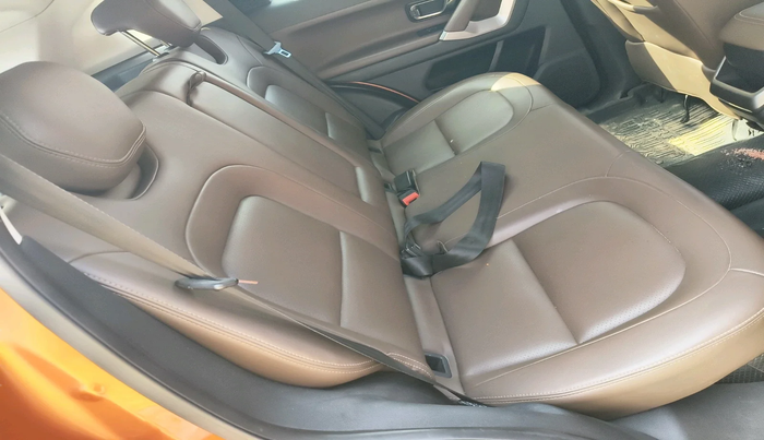 2019 Tata Harrier XZ 2.0L, Diesel, Manual, 1,12,278 km, interior