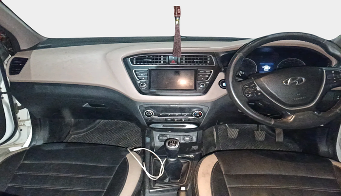 2018 Hyundai Elite i20 ASTA 1.2 (O), Petrol, Manual, 96,710 km, interior