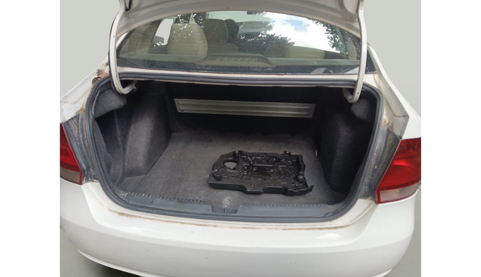 2012 Volkswagen Vento COMFORTLINE DIESEL 1.6, Diesel, Manual, 93,079 km, exterior