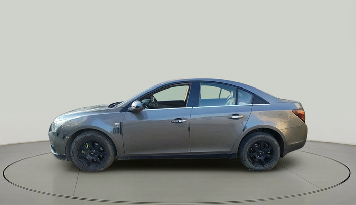 2011 Chevrolet Cruze LTZ AT, Diesel, Automatic, 1,06,145 km, exterior