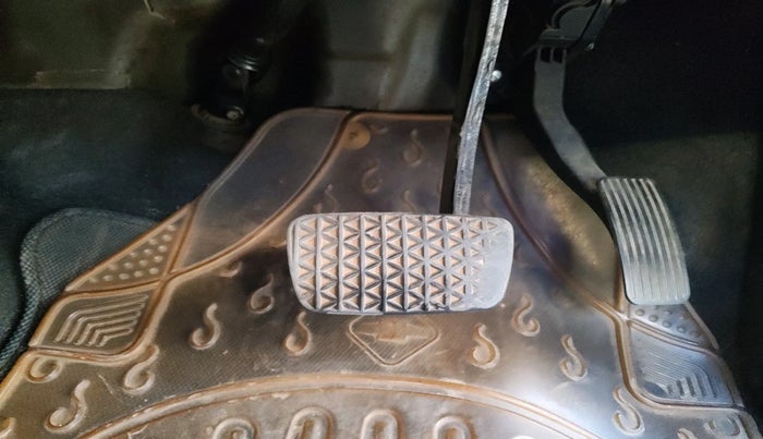 2011 Chevrolet Cruze LTZ AT, Diesel, Automatic, 1,06,145 km, interior