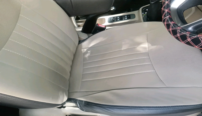 2023 Mahindra BOLERO NEO N 10 (O), Diesel, Manual, 33,212 km, interior