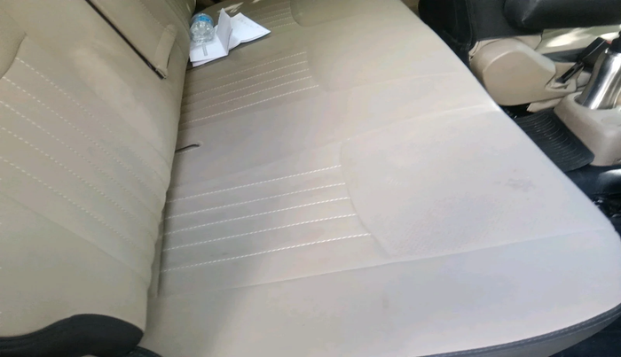 2023 Mahindra BOLERO NEO N 10 (O), Diesel, Manual, 33,212 km, interior