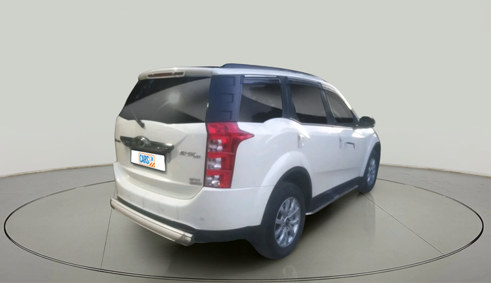 2016 Mahindra XUV500 W10 AT, Diesel, Automatic, 87,367 km, exterior