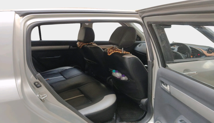 2011 Maruti Swift VXI, Petrol, Manual, 80,684 km, interior