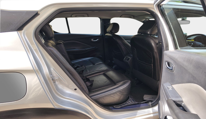 2019 Nissan Kicks XV DIESEL, Diesel, Manual, 55,603 km, interior