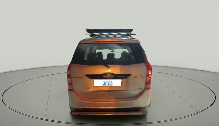 2017 Mahindra XUV500 W6, Diesel, Manual, 1,13,639 km, exterior