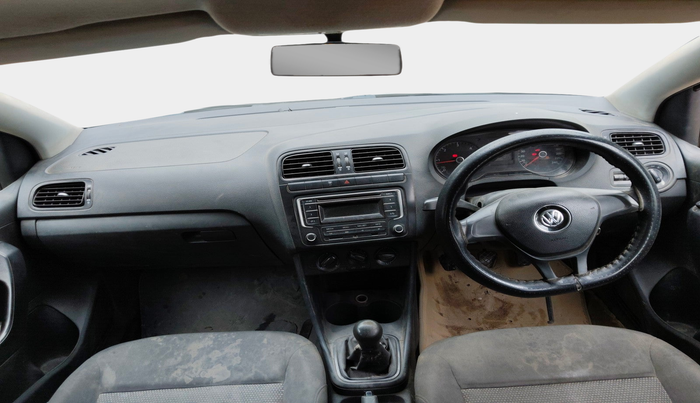 2014 Volkswagen Polo COMFORTLINE 1.5L, Diesel, Manual, 1,42,182 km, interior
