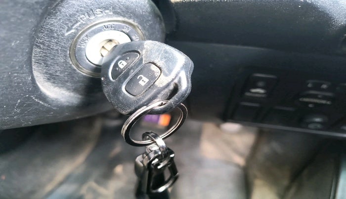 2015 Toyota Fortuner 3.0 4X4 MT, Diesel, Manual, 3,24,921 km, interior