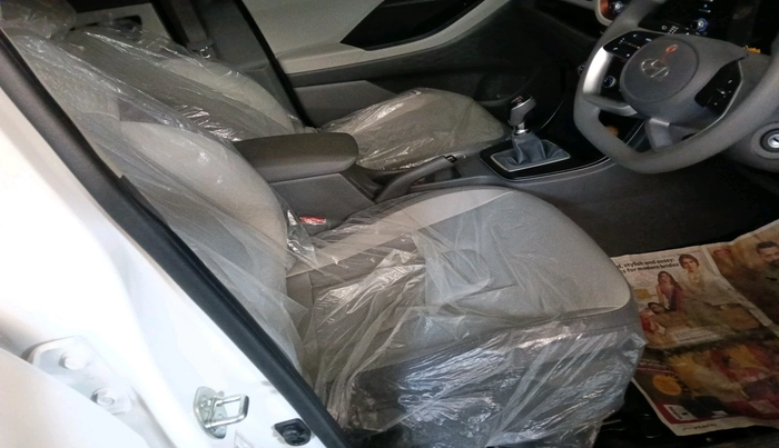 2025 Hyundai Creta EX (O) 1.5 Petrol, Petrol, Manual, 1,952 km, interior