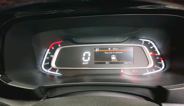 2020 KIA SONET GTX PLUS 1.5 AT, Diesel, Automatic, 43,279 km, interior