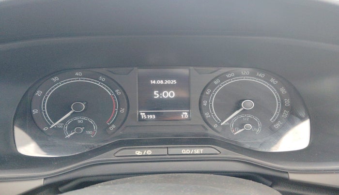 2023 Skoda KUSHAQ AMBITION 1.0L TSI MT, Petrol, Manual, 15,193 km, interior