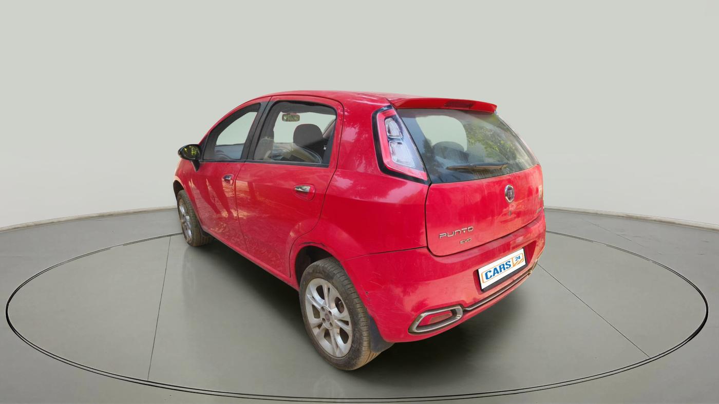 2015 Fiat Punto EVO EMOTION 1.3 MULTIJET 90 HP, Diesel, Manual, 1,33,128 km, exterior