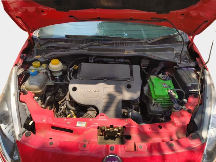 2015 Fiat Punto EVO EMOTION 1.3 MULTIJET 90 HP, Diesel, Manual, 1,33,128 km, exterior