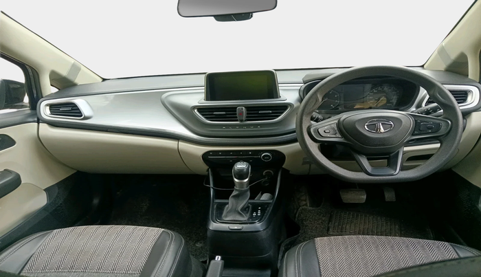 2022 Tata ALTROZ XTA, Petrol, Automatic, 29,989 km, interior
