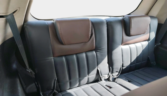 2013 Mahindra XUV500 W8, Diesel, Manual, 84,866 km, interior