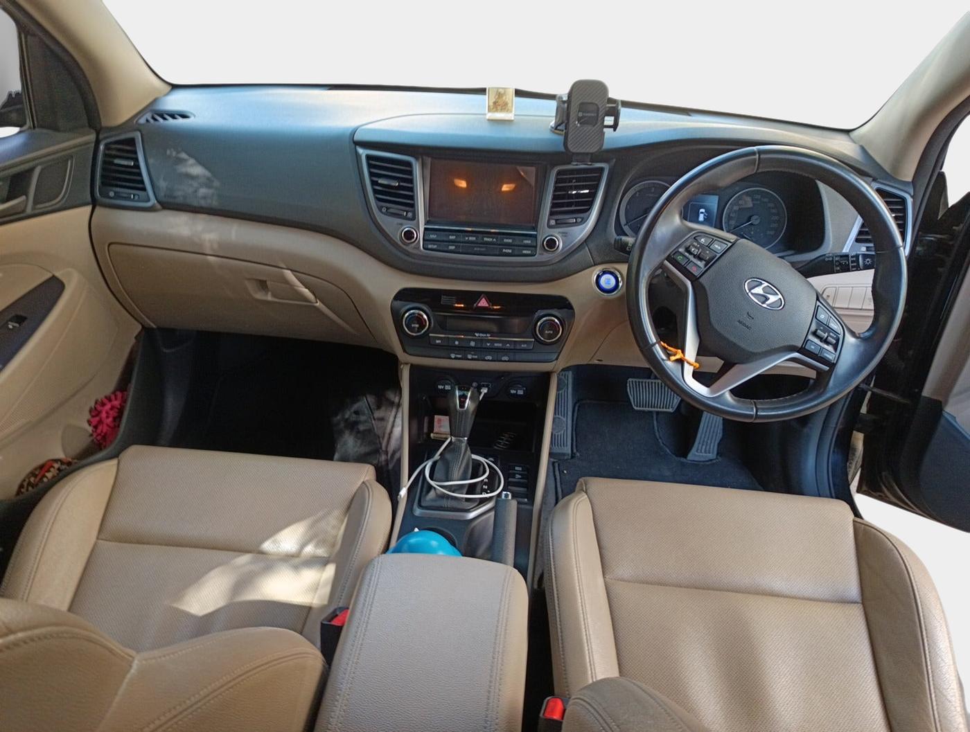 2018 Hyundai Tucson GLS 2WD AT DIESEL, Diesel, Automatic, 1,03,855 km, interior