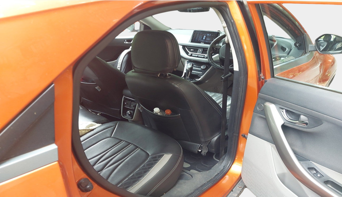 2018 Tata NEXON XZA PLUS DIESEL, Diesel, Automatic, 1,16,400 km, interior