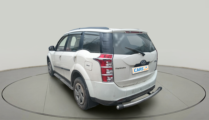 2015 Mahindra XUV500 W6, Diesel, Manual, 1,52,844 km, exterior