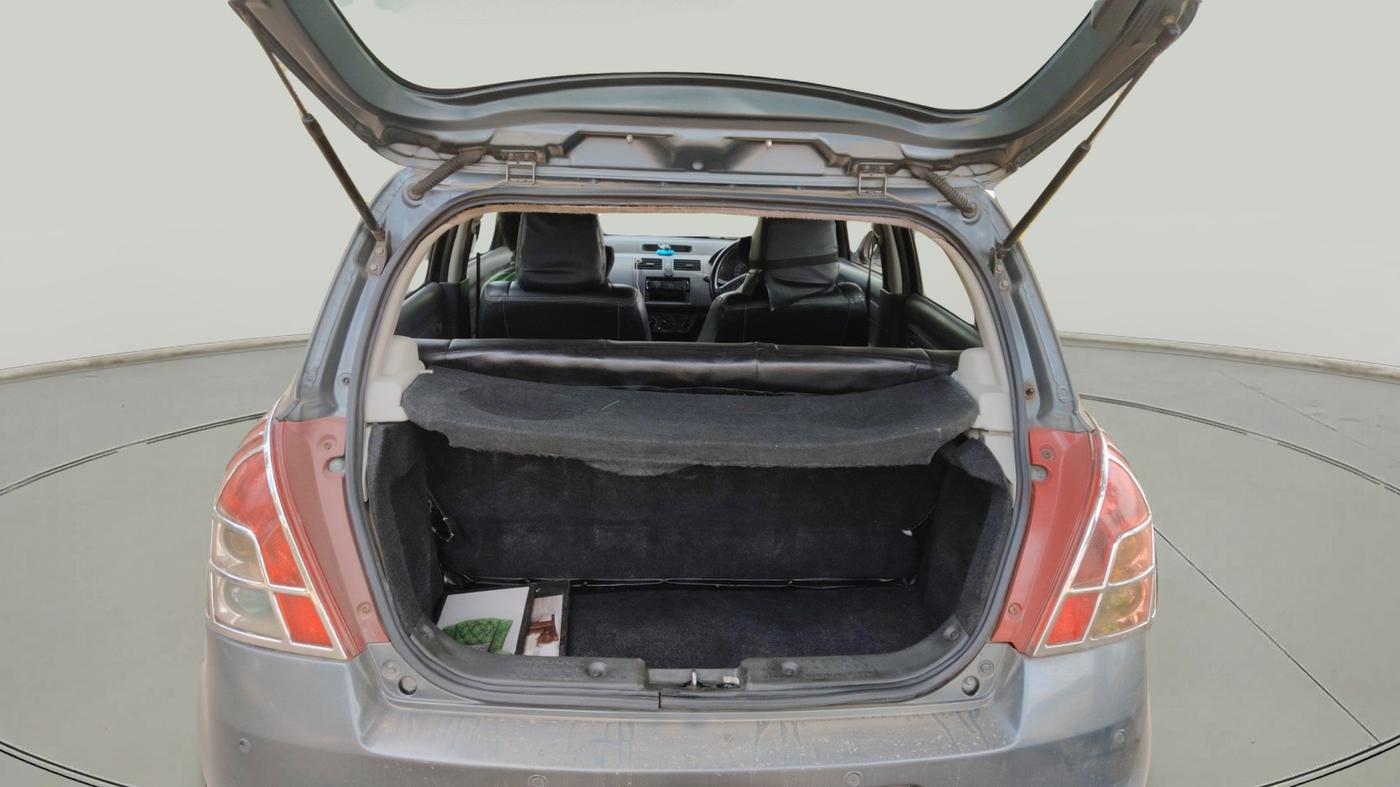 2010 Maruti Swift LXI, Petrol, Manual, 88,219 km, exterior