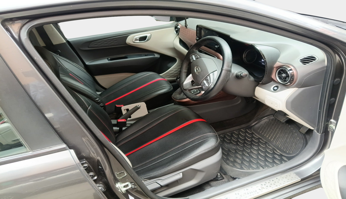2023 Hyundai AURA SX PLUS 1.2 AMT, Petrol, Automatic, 27,672 km, interior