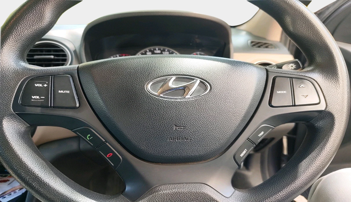 2016 Hyundai Grand i10 SPORTZ 1.2 KAPPA VTVT, Petrol, Manual, 44,502 km, interior