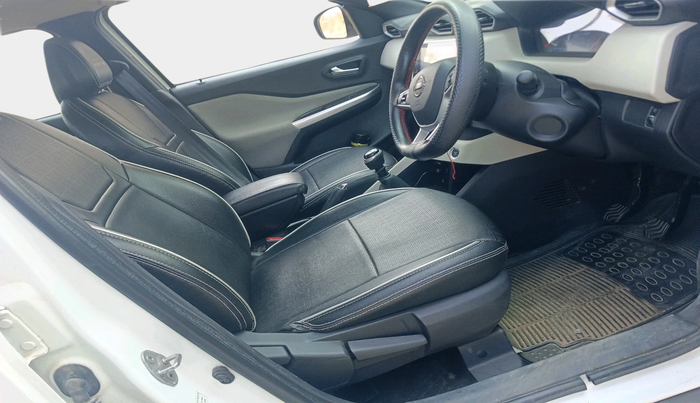 2021 Nissan MAGNITE XV MT, Petrol, Manual, 23,171 km, interior