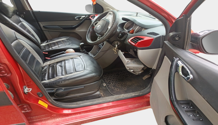 2017 Tata Tiago XZ PETROL, Petrol, Manual, 80,552 km, interior