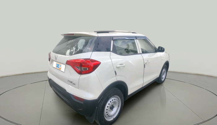 2023 Mahindra XUV300 W4 1.2 PETROL, Petrol, Manual, 12,595 km, exterior
