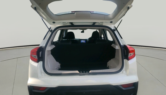 2023 Mahindra XUV300 W4 1.2 PETROL, Petrol, Manual, 12,595 km, exterior