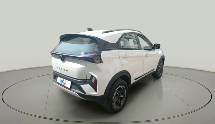 2024 Tata NEXON Creative Plus 1.2 Revotron 6MT, Petrol, Manual, 14,248 km, exterior