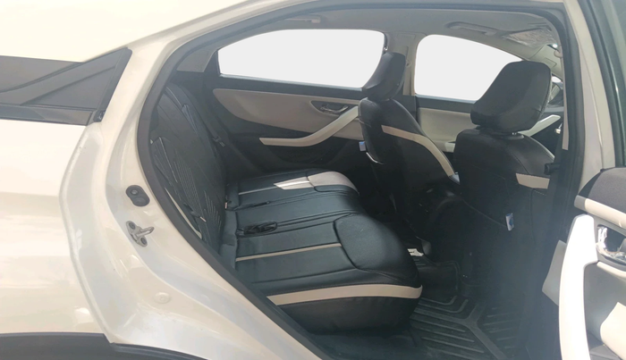 2024 Tata NEXON Creative Plus 1.2 Revotron 6MT, Petrol, Manual, 14,248 km, interior