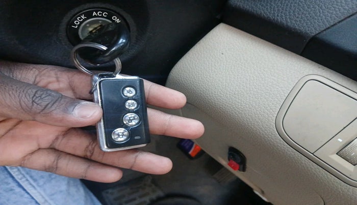 2014 Hyundai Eon MAGNA +, Petrol, Manual, 54,359 km, interior