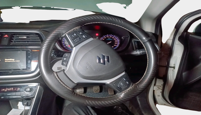 2022 Maruti S Cross ZETA 1.5, Petrol, Manual, 43,393 km, interior
