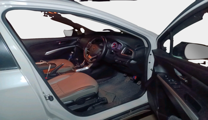 2022 Maruti S Cross ZETA 1.5, Petrol, Manual, 43,393 km, interior