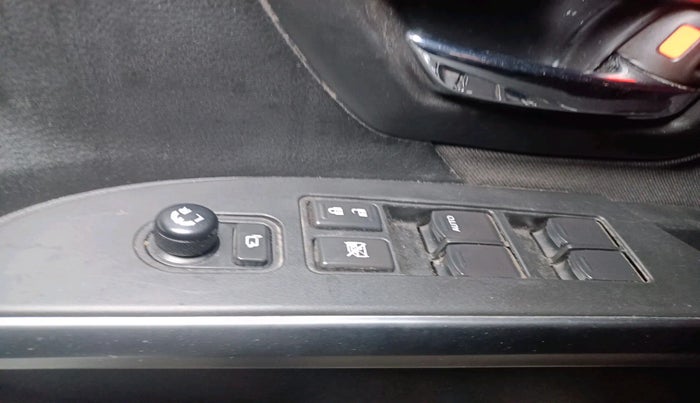 2022 Maruti S Cross ZETA 1.5, Petrol, Manual, 43,393 km, interior