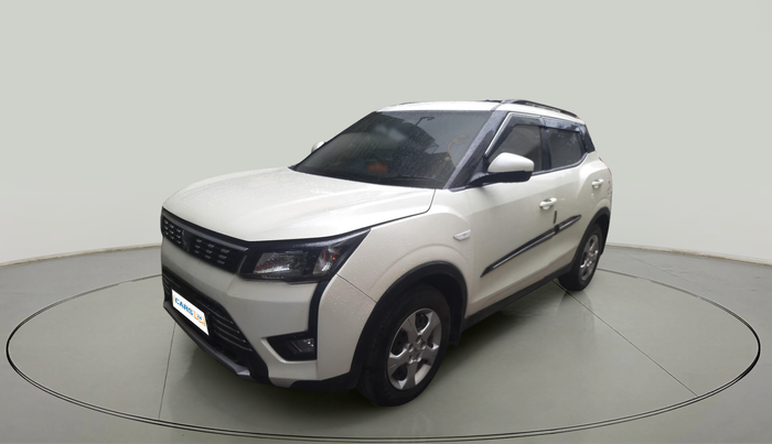 2022 Mahindra XUV300 W6 1.2 PETROL AMT, Petrol, Automatic, 45,018 km, exterior