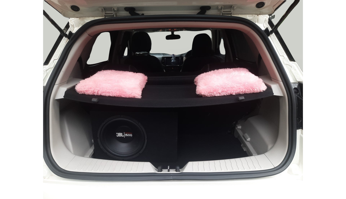 2022 Mahindra XUV300 W6 1.2 PETROL AMT, Petrol, Automatic, 45,018 km, exterior