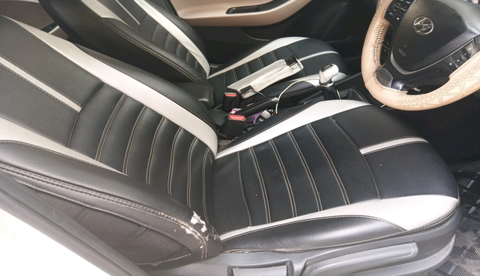 2020 Hyundai Elite i20 ASTA 1.2 (O), Petrol, Manual, 1,70,671 km, interior